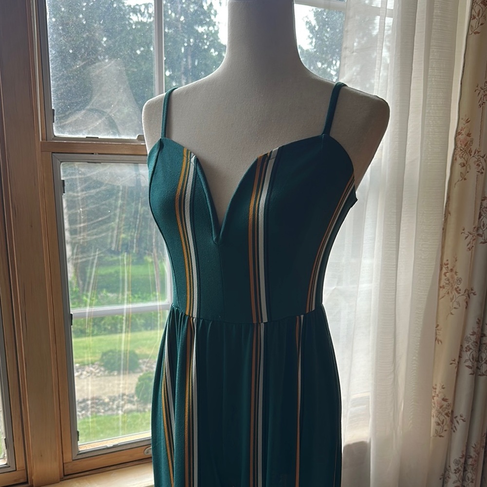 Express (NWT)- Stripped & Strappy Jumpsuit - Picture 5 of 11